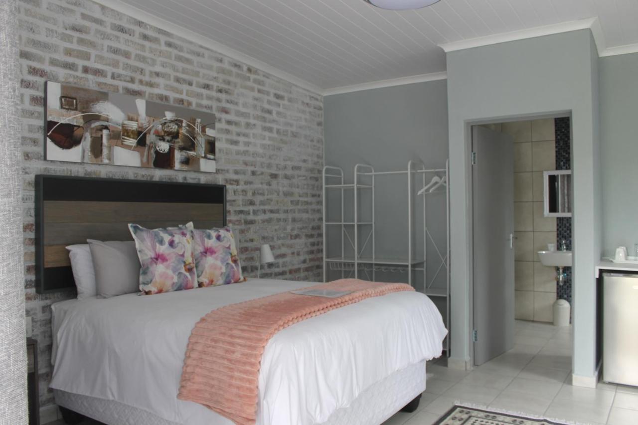 Berry Lane Guesthouse Kroonstad Exterior foto