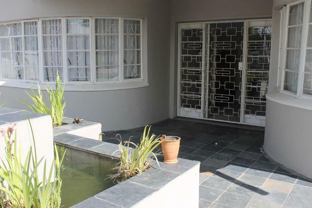 Berry Lane Guesthouse Kroonstad Exterior foto
